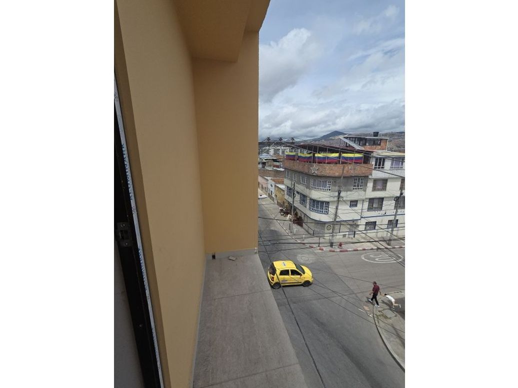 Apartamento de 3 alcobas en venta en El Carmen, Bogotá, 73 m² · foto 10 de 20