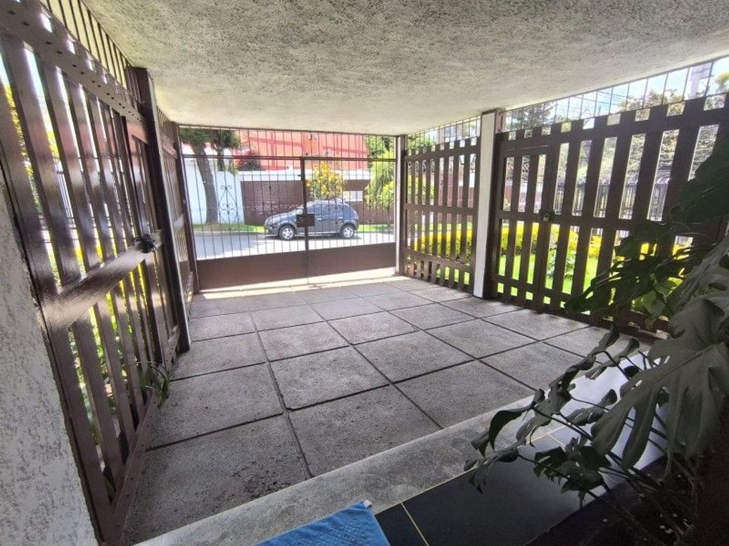 Casa en venta en Santa Ana Occidental, Bogotá · foto 17 de 20