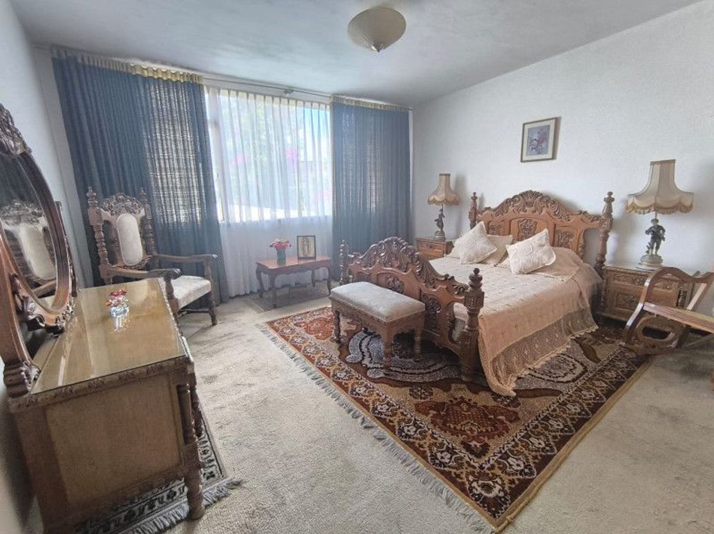 Casa en venta en Santa Ana Occidental, Bogotá · foto 9 de 20