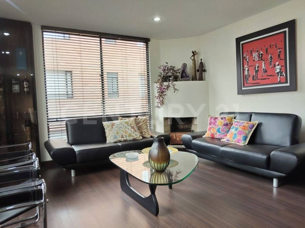 Apartamento de 3 alcobas en venta en San Patricio, Bogotá, 127 m² · foto 13 de 20