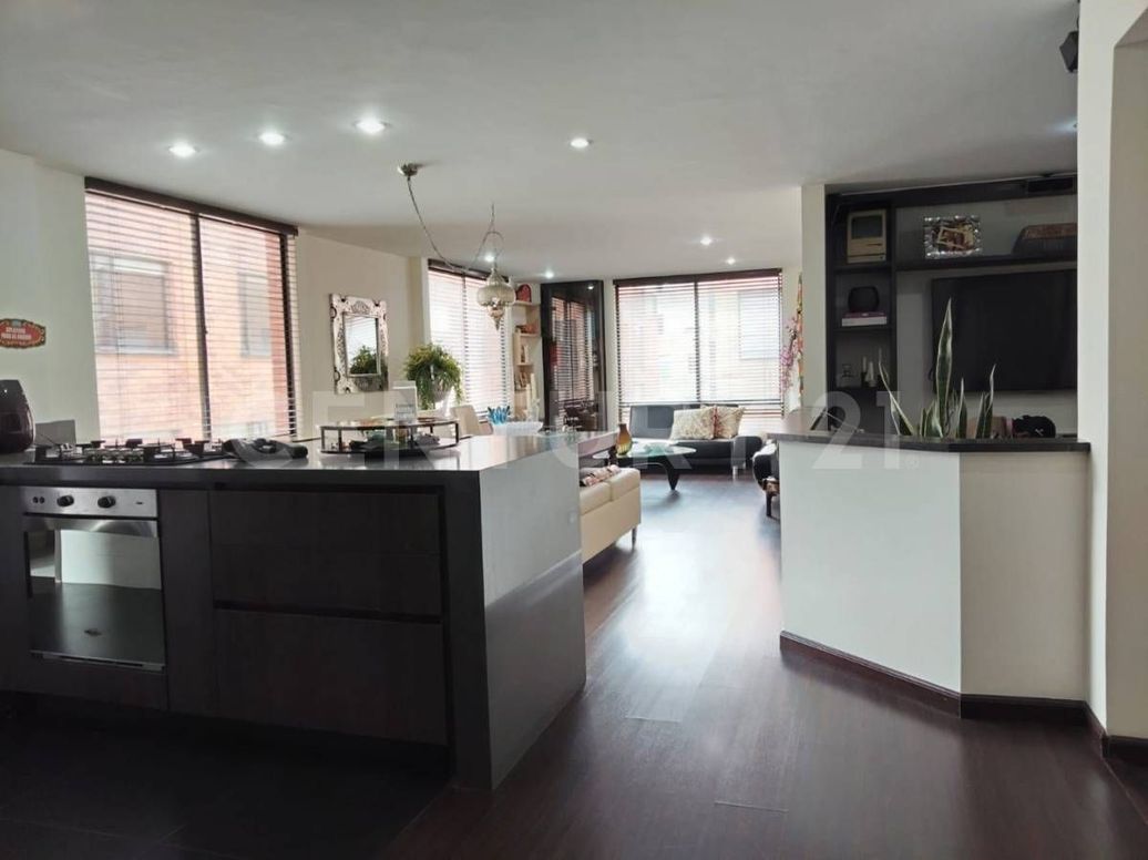 Apartamento de 3 alcobas en venta en San Patricio, Bogotá, 127 m² · foto 3 de 20