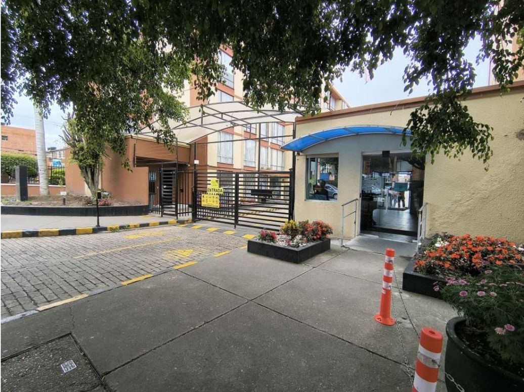 Apartamento de 3 alcobas en venta en Las Flores, Bogotá, 56 m² · foto 10 de 11