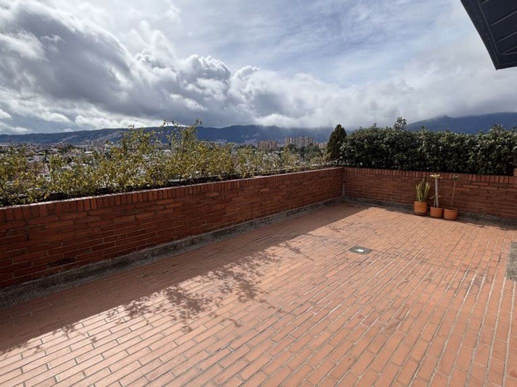 Apartamento de 3 alcobas en venta en Club De Los Lagartos, Bogotá, 176 m² · foto 16 de 20