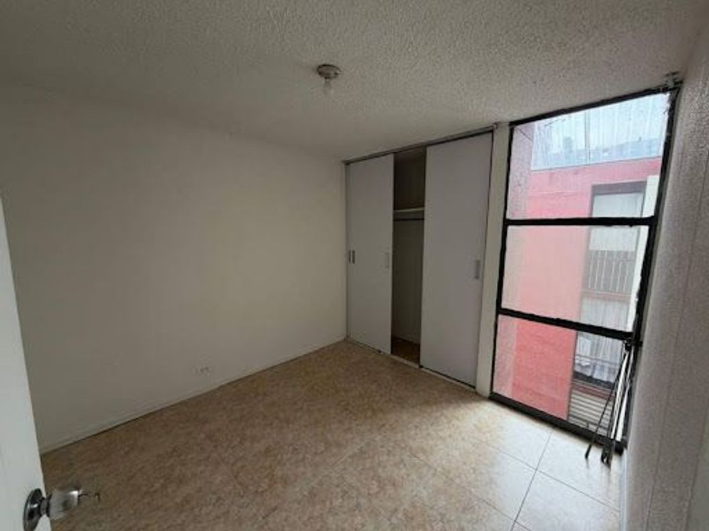 Apartamento de 3 alcobas en venta en Villa Delia Britalia Norte, Bogotá, 64 m² · foto 9 de 18