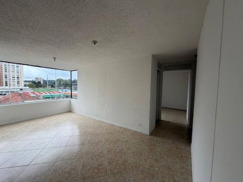 Apartamento de 3 alcobas en venta en Villa Delia Britalia Norte, Bogotá, 64 m² · foto 4 de 18