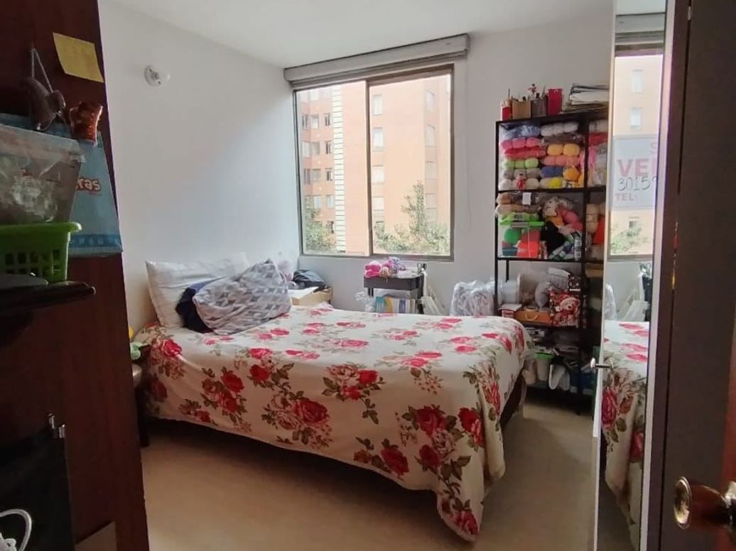 Apartamento de 4 alcobas en venta en Cr. Lugano, Bogotá, 98 m² · foto 8 de 20