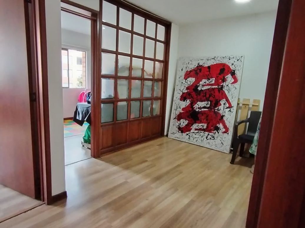 Apartamento de 4 alcobas en venta en Cr. Lugano, Bogotá, 98 m² · foto 15 de 20