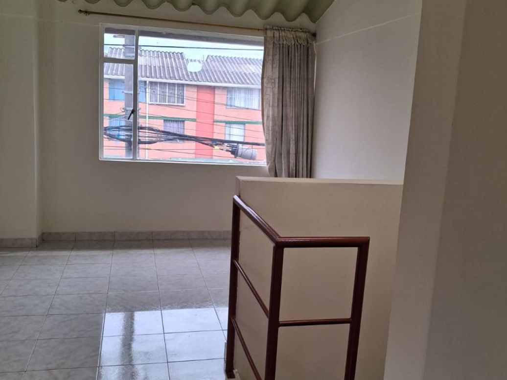 Casa de 2 alcobas en venta en El Tintal, Bogotá, 60 m² · foto 5 de 16