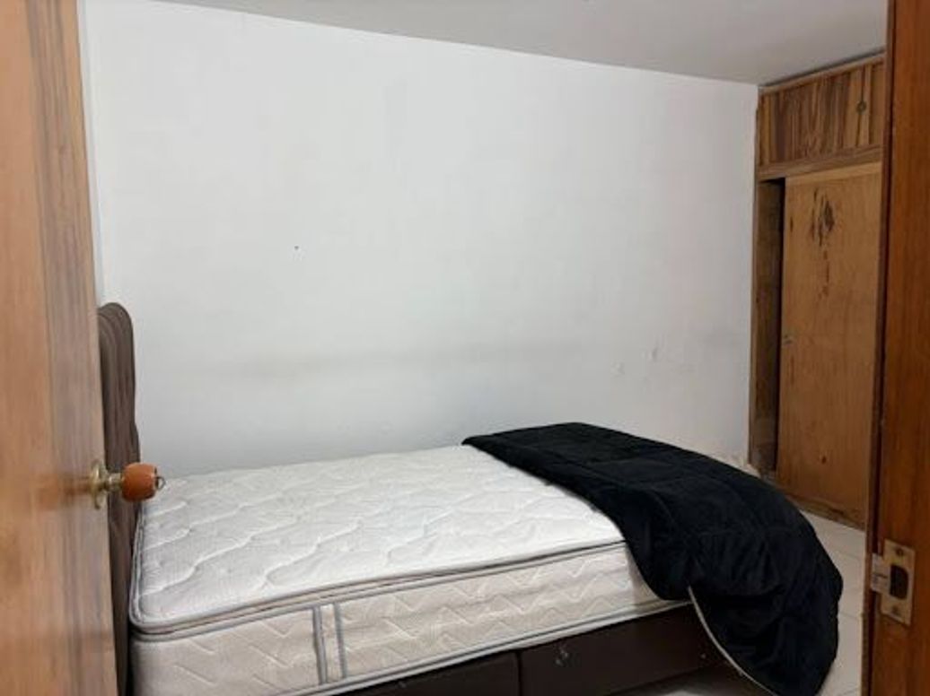 Casa de 4 alcobas en venta en Ismael Perdomo, Bogotá, 195 m² · foto 7 de 20