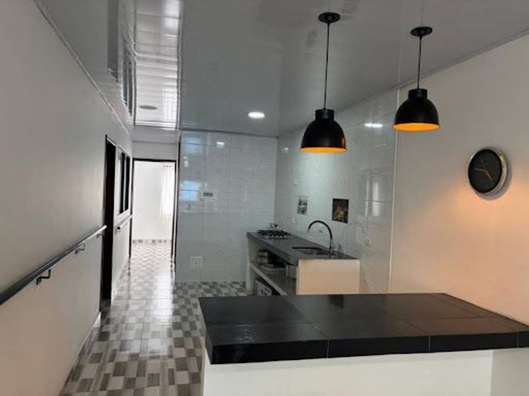 Casa de 4 alcobas en venta en Ismael Perdomo, Bogotá, 195 m² · foto 14 de 20