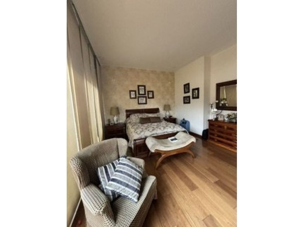 Apartamento de 3 alcobas en venta en Colina Campestre, Bogotá, 460 m² · foto 15 de 19