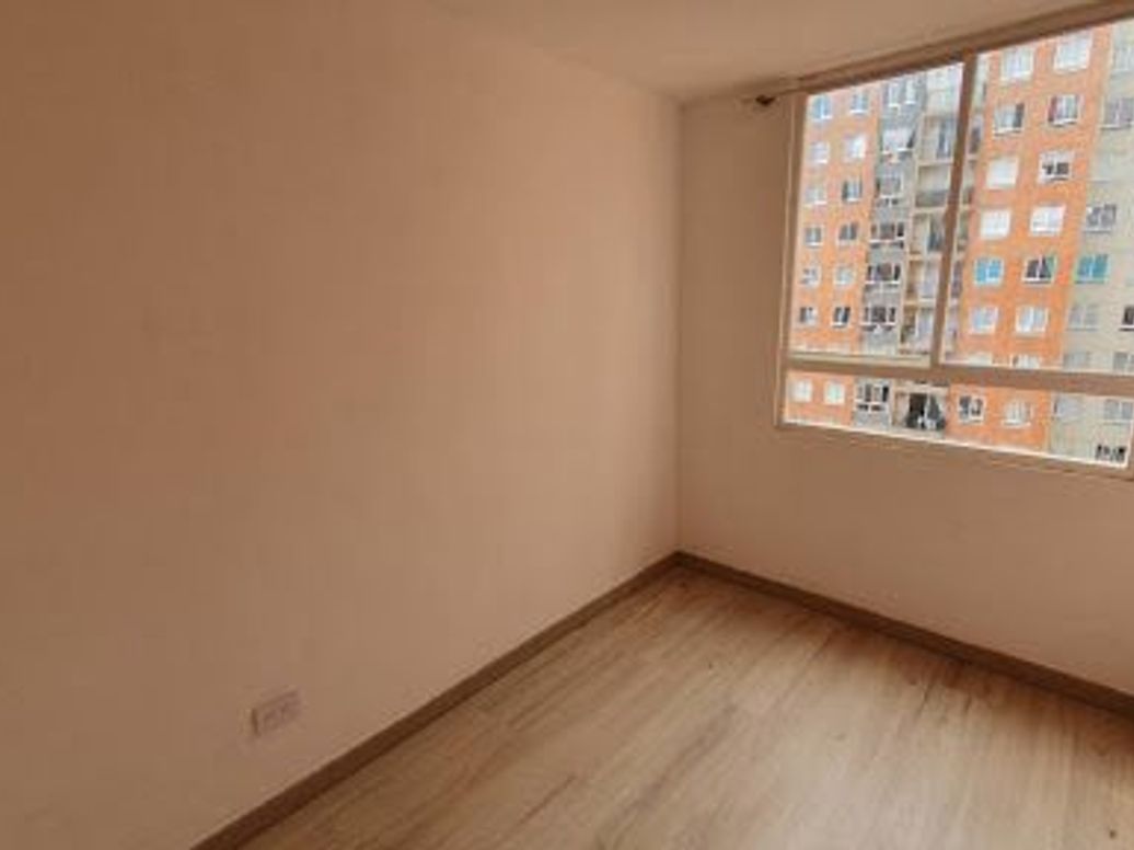 Apartamento de 2 alcobas en venta en Islandia, Bogotá, 53 m² · foto 10 de 20