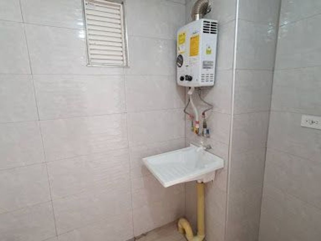Apartamento de 2 alcobas en venta en Islandia, Bogotá, 53 m² · foto 4 de 20
