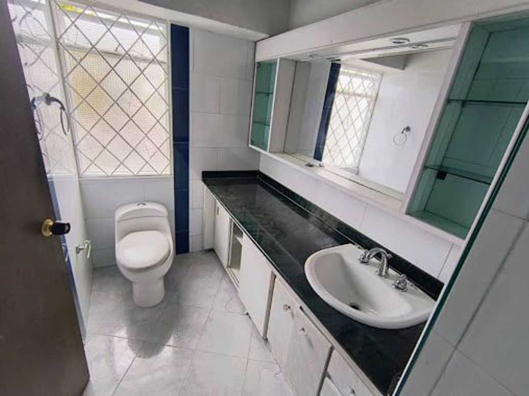 Casa de 4 alcobas en venta en Ilarco, Bogotá, 194 m² · foto 19 de 20