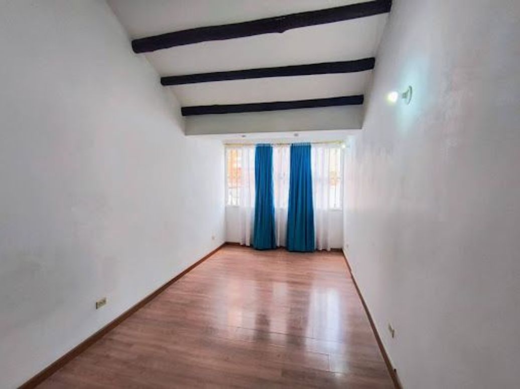 Casa de 4 alcobas en venta en Ilarco, Bogotá, 194 m² · foto 15 de 20