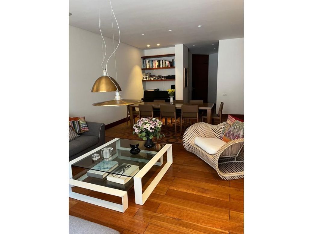 Apartamento de 2 alcobas en arriendo en La Cabrera, Bogotá, 128 m² · foto 6 de 8
