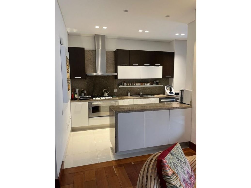 Apartamento de 2 alcobas en arriendo en La Cabrera, Bogotá, 128 m² · foto 8 de 8