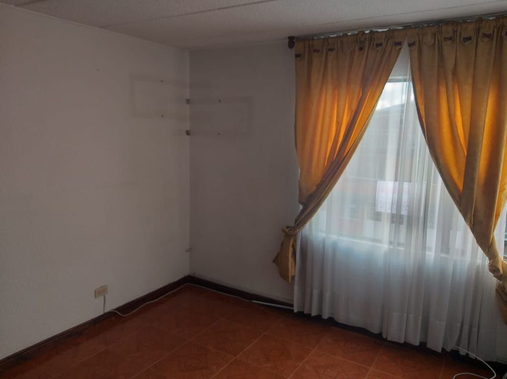 Apartamento de 3 alcobas en venta en Primavera, Bogotá, 54 m² · foto 5 de 14