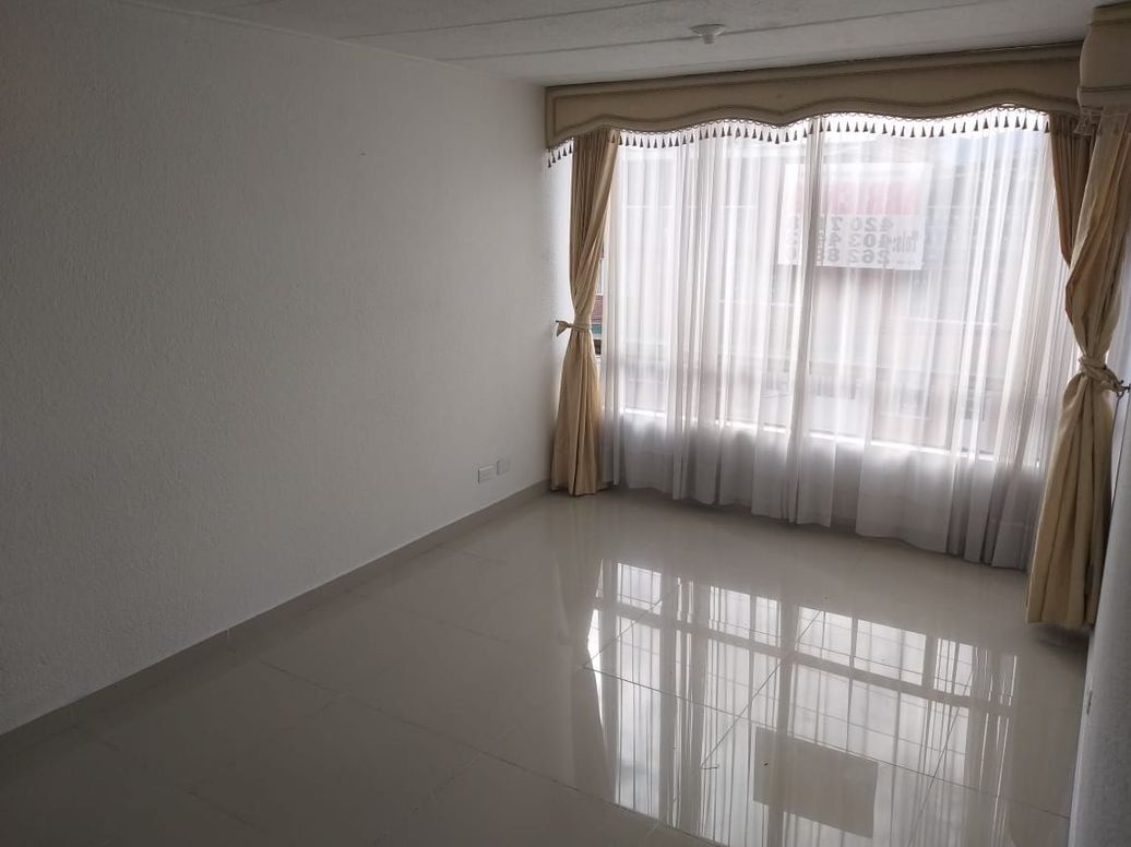 Apartamento de 3 alcobas en venta en Primavera, Bogotá, 54 m² · foto 11 de 14