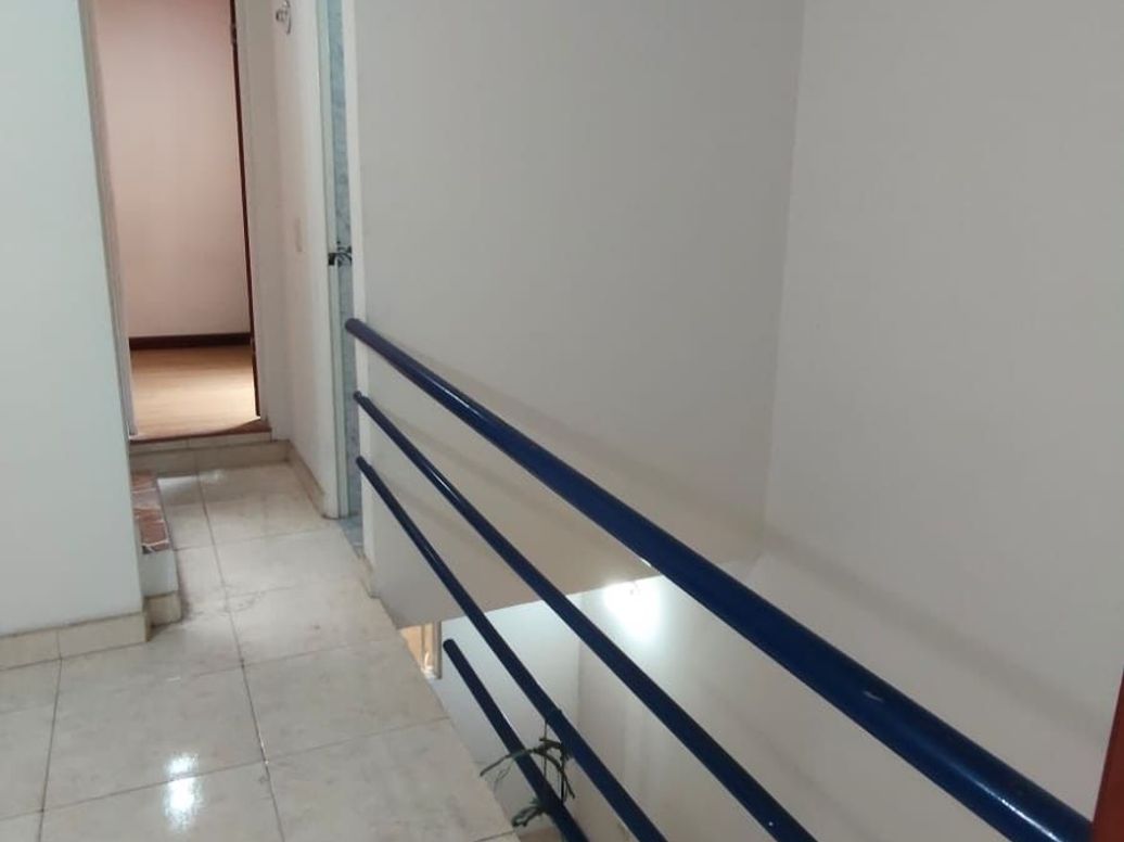 Casa de 4 alcobas en venta en Los Pantanos, Bogotá, 60 m² · foto 7 de 17