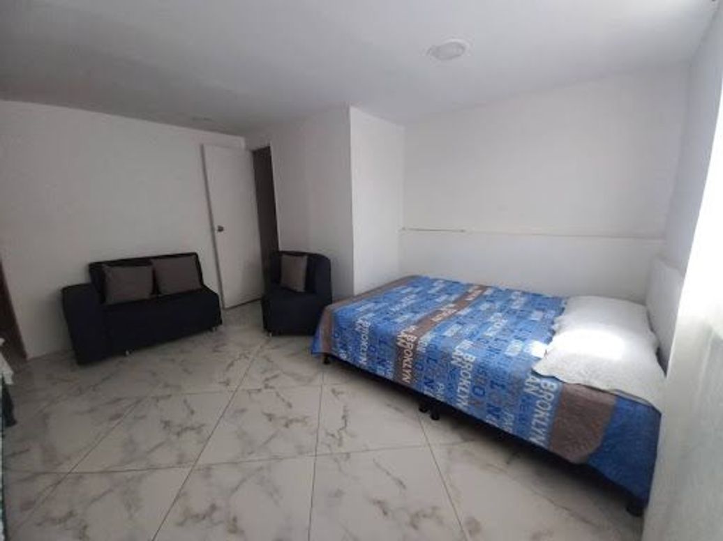 ARRIENDO de APARTAESTUDIO en BELEN LA GLORIA, Medellín en La Gloria
