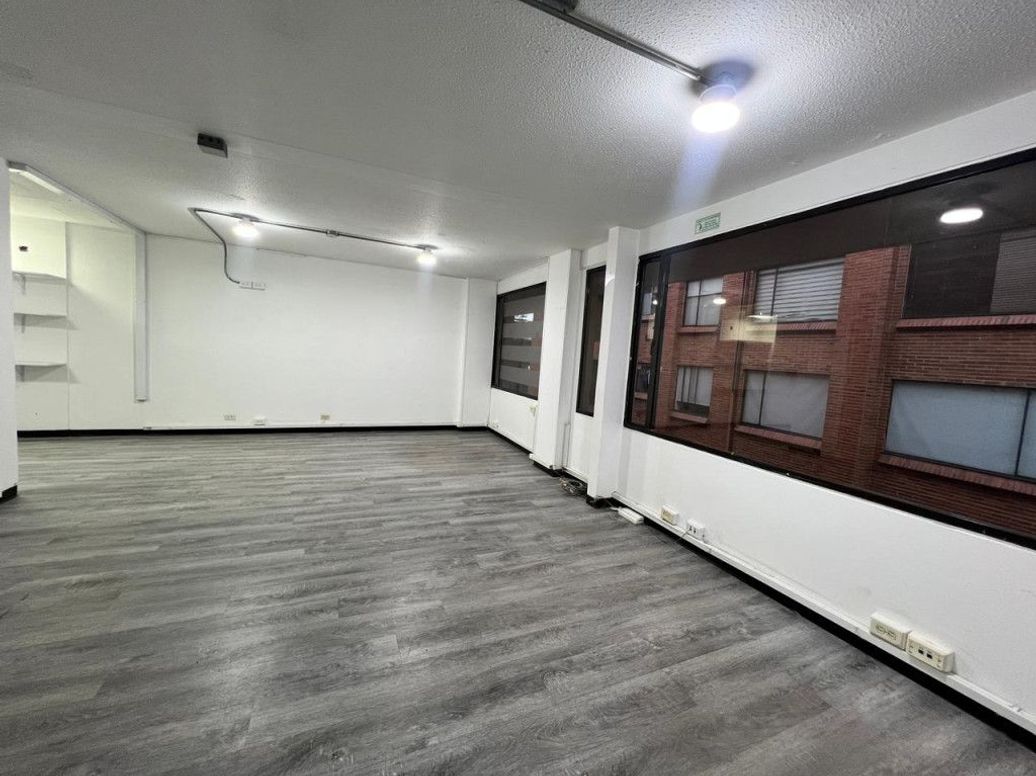 Apartamento de 1 alcoba en venta en Chicó Norte, Bogotá, 42 m² · foto 5 de 12