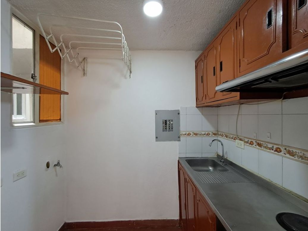 Apartaestudio en arriendo en Ciudad Jardín Norte, Bogotá, 48 m² · foto 10 de 17