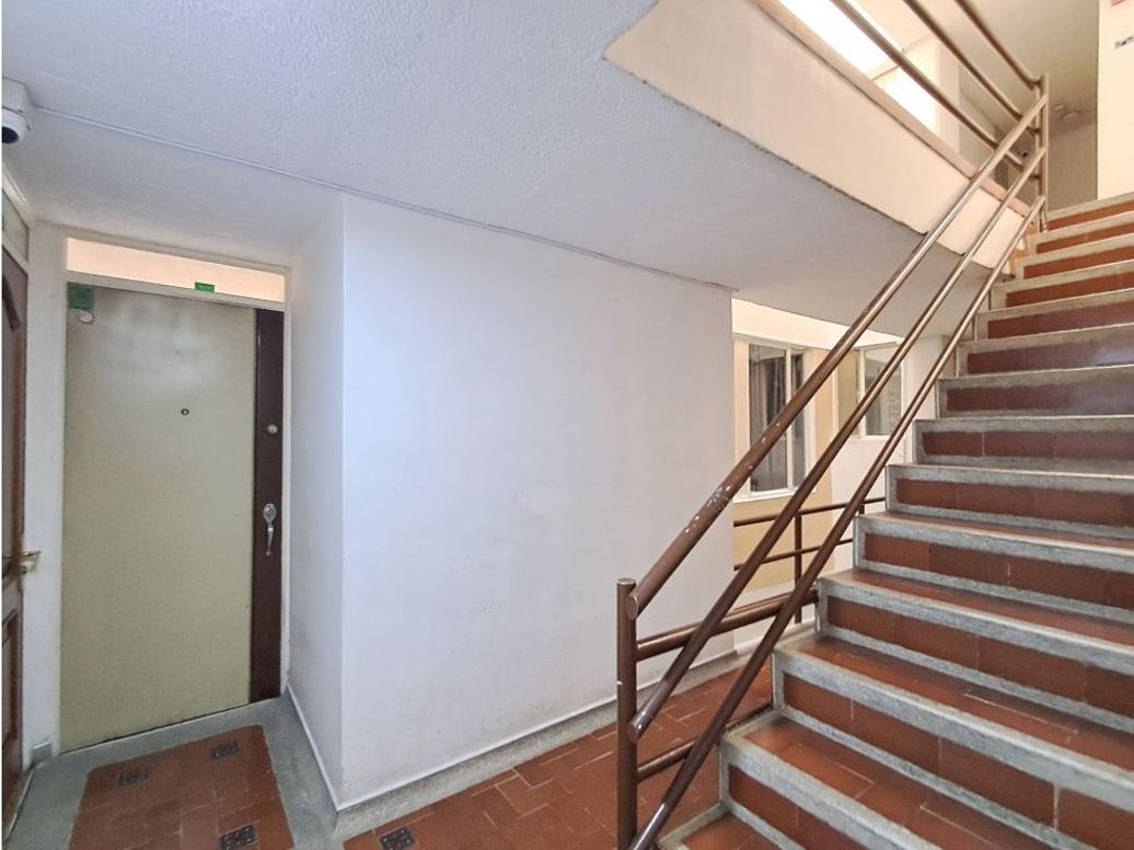 Apartaestudio en arriendo en Ciudad Jardín Norte, Bogotá, 48 m² · foto 13 de 17