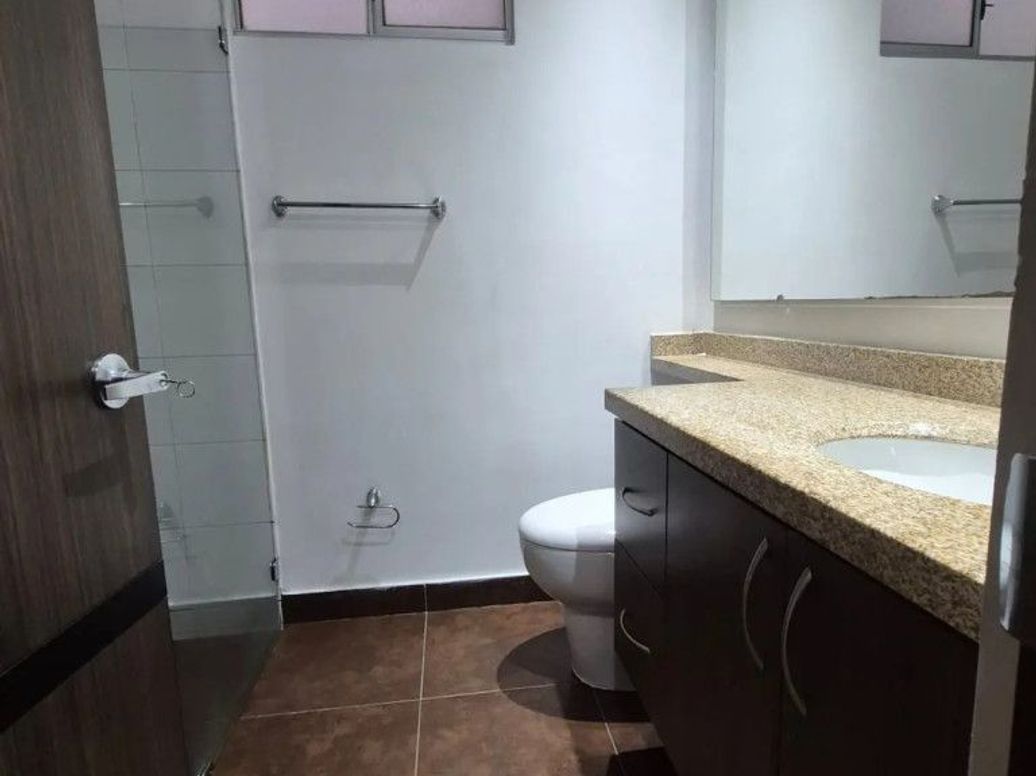 Apartamento en venta en Puente Largo, Bogotá · foto 8 de 12