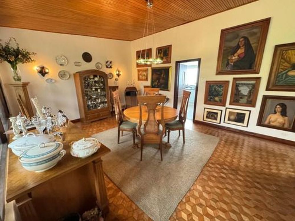 Casa de 4 alcobas en venta en Santa Barbara Alta, Bogotá, 441 m² · foto 3 de 12