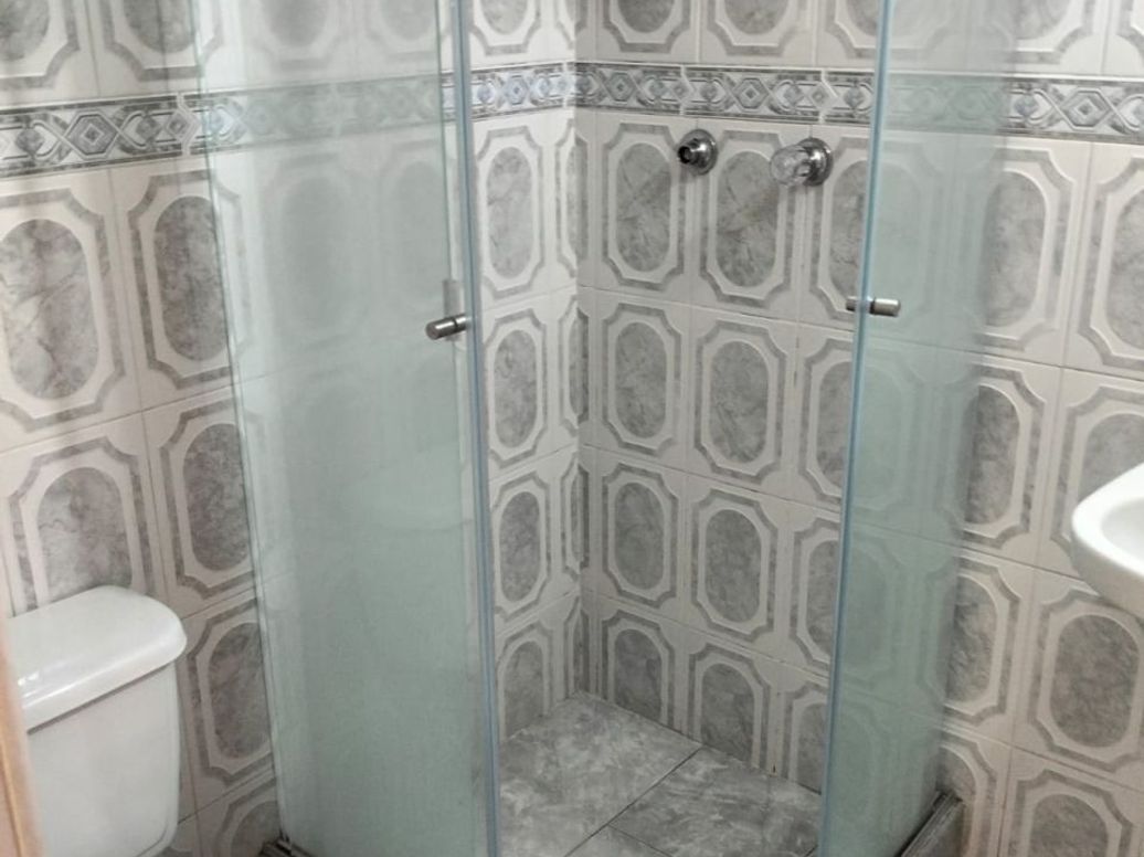 Apartamento de 3 alcobas en venta en Cr. La Balvanera, Bogotá, 46 m² · foto 9 de 14