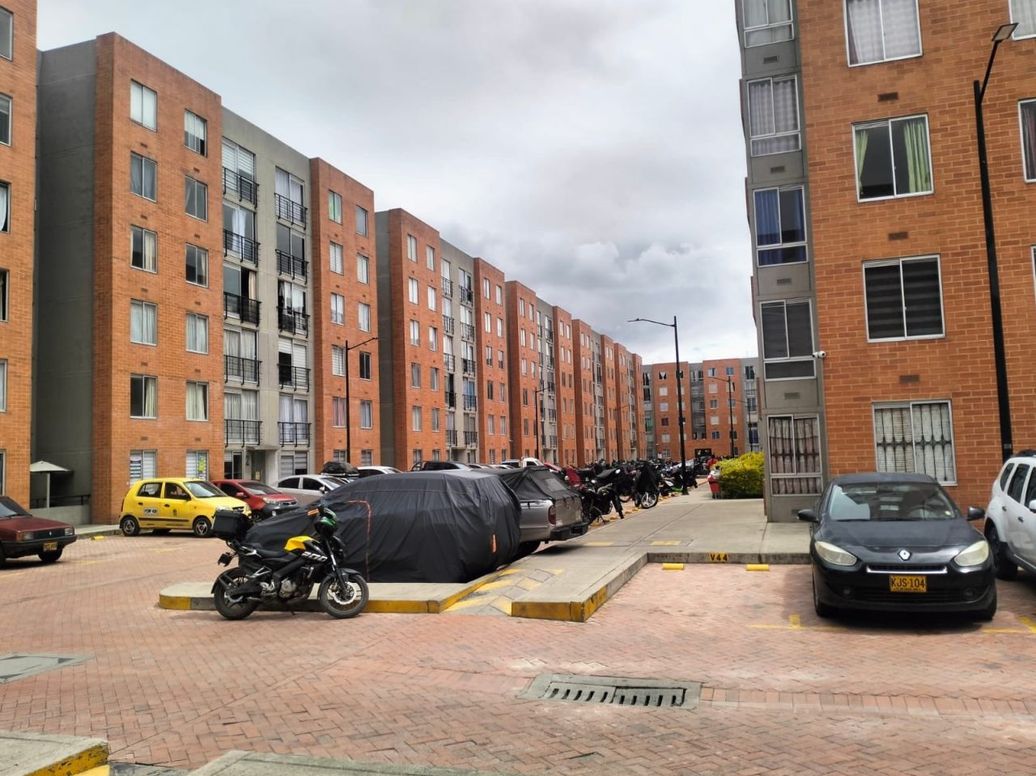 Apartamento de 3 alcobas en venta en San Bernardino Xxii, Bogotá, 57 m² · foto 13 de 13