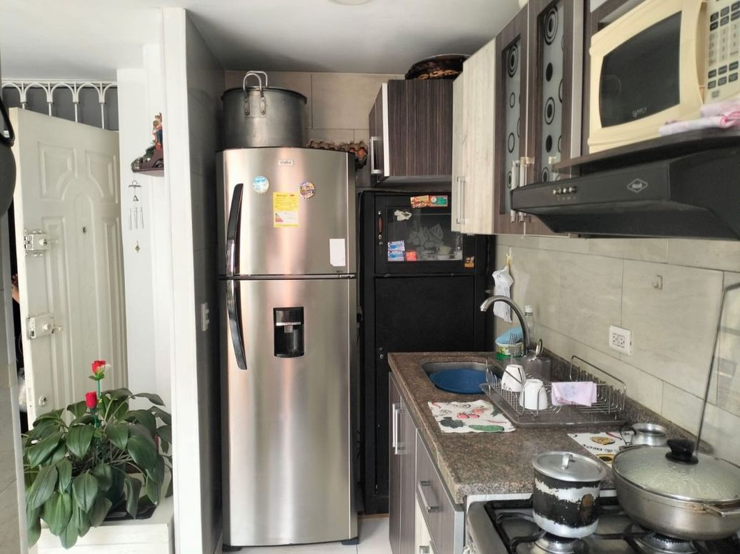 Apartamento de 3 alcobas en venta en San Bernardino Xxii, Bogotá, 57 m² · foto 4 de 13