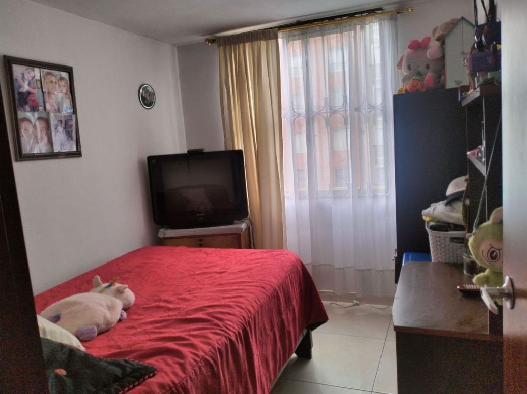 Apartamento de 3 alcobas en venta en San Bernardino Xxii, Bogotá, 57 m² · foto 8 de 13