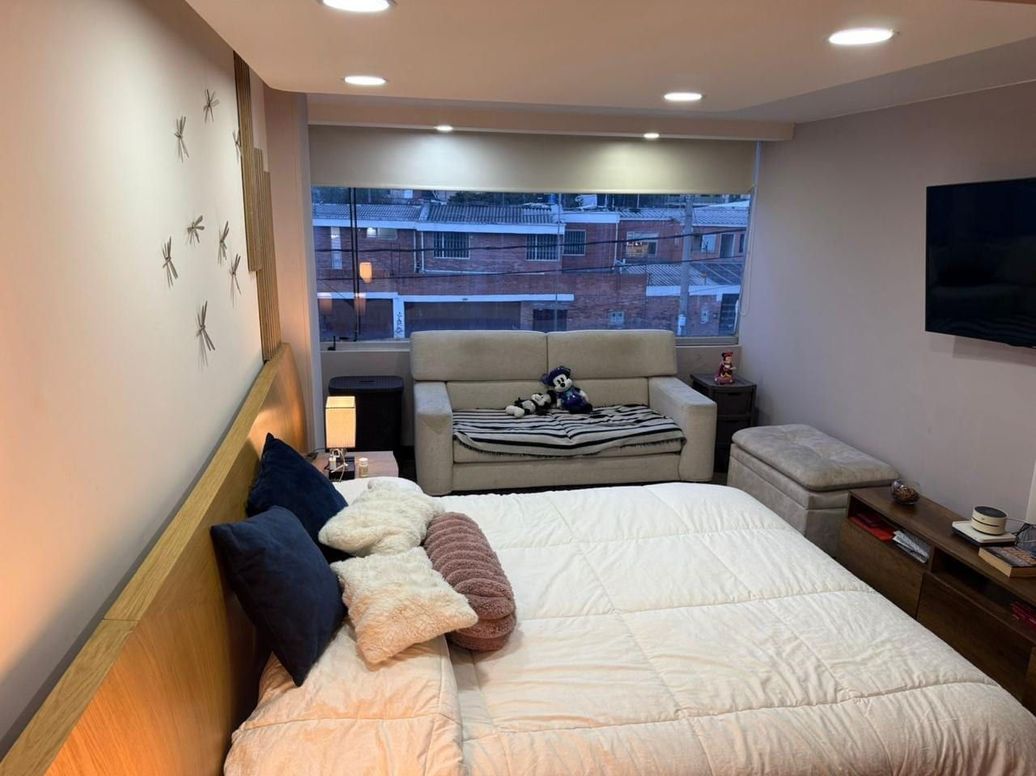Apartamento de 3 alcobas en venta en Las Villas, Bogotá, 140 m² · foto 14 de 20