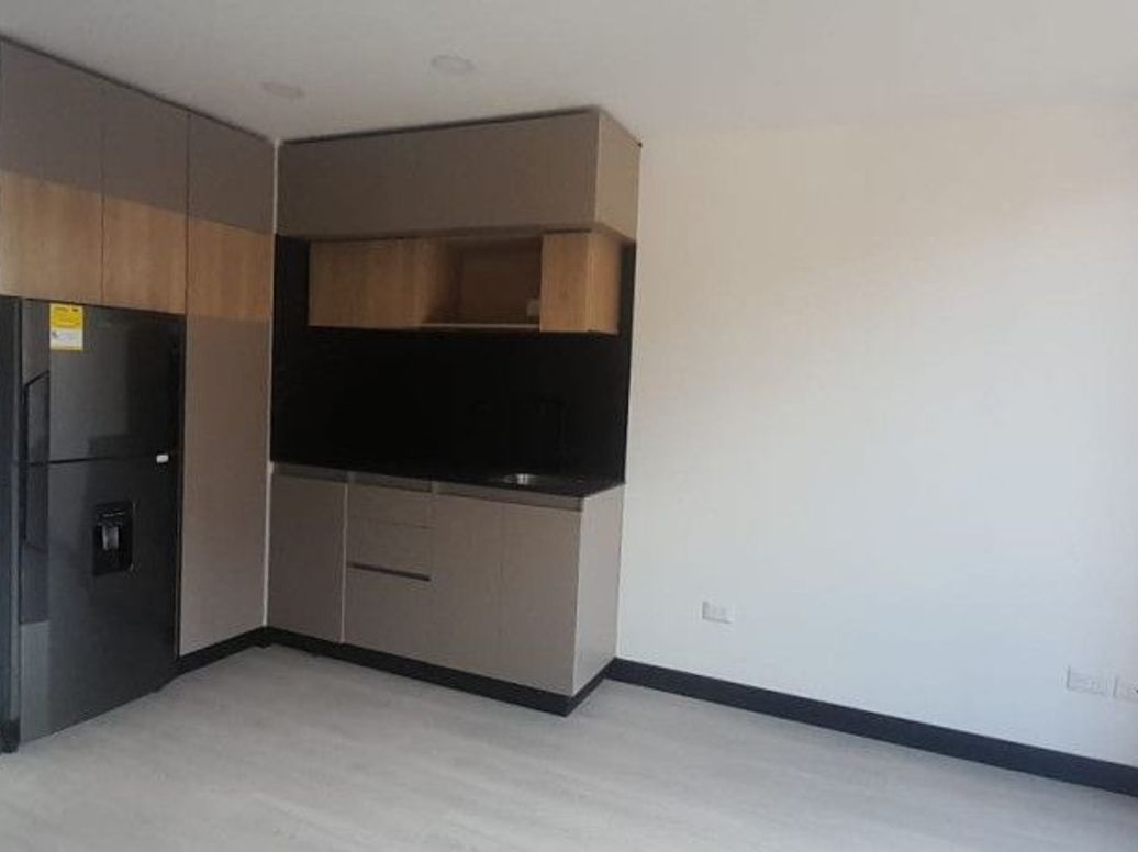 Apartaestudio en venta en Santa Barbara Oriental, Bogotá, 37 m² · foto 12 de 20