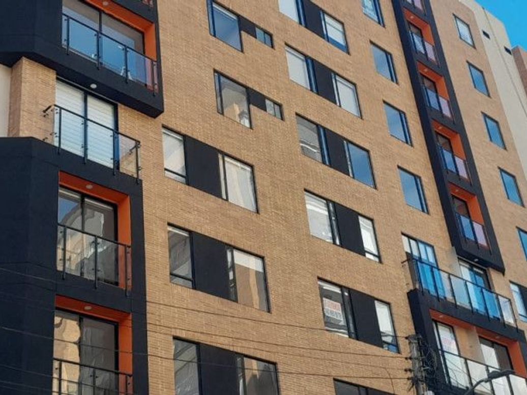Apartaestudio en venta en Santa Barbara Oriental, Bogotá, 37 m² · foto 2 de 20