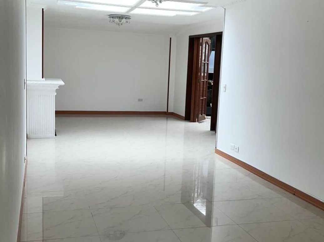 Apartamento de 4 alcobas en venta en El Contador, Bogotá, 138 m² · foto 3 de 20