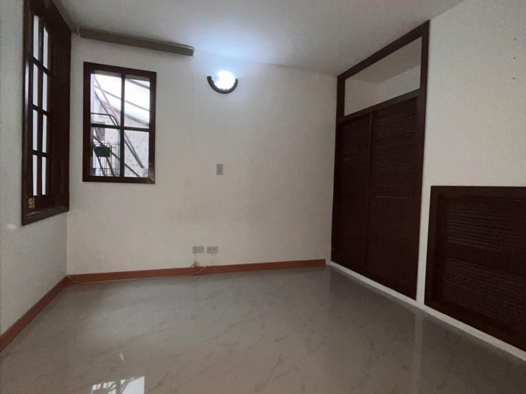 Apartamento de 4 alcobas en venta en El Contador, Bogotá, 138 m² · foto 7 de 20