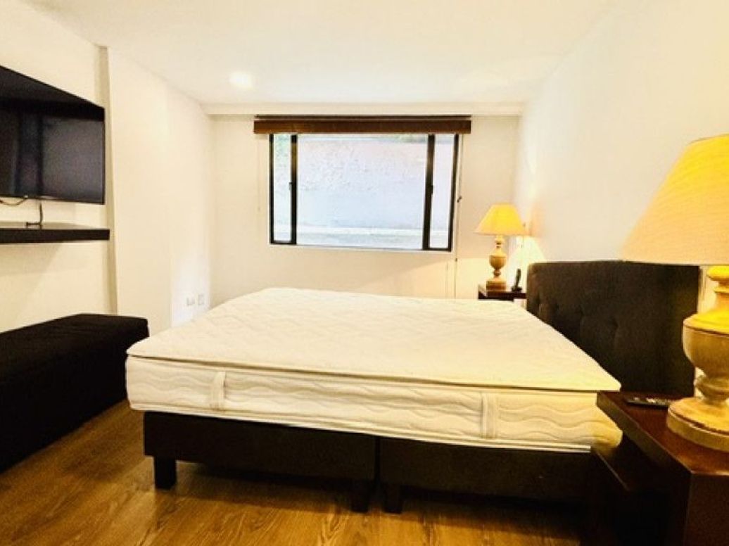 Apartamento de 3 alcobas en venta en Los Rosales, Bogotá, 127 m² · foto 19 de 20