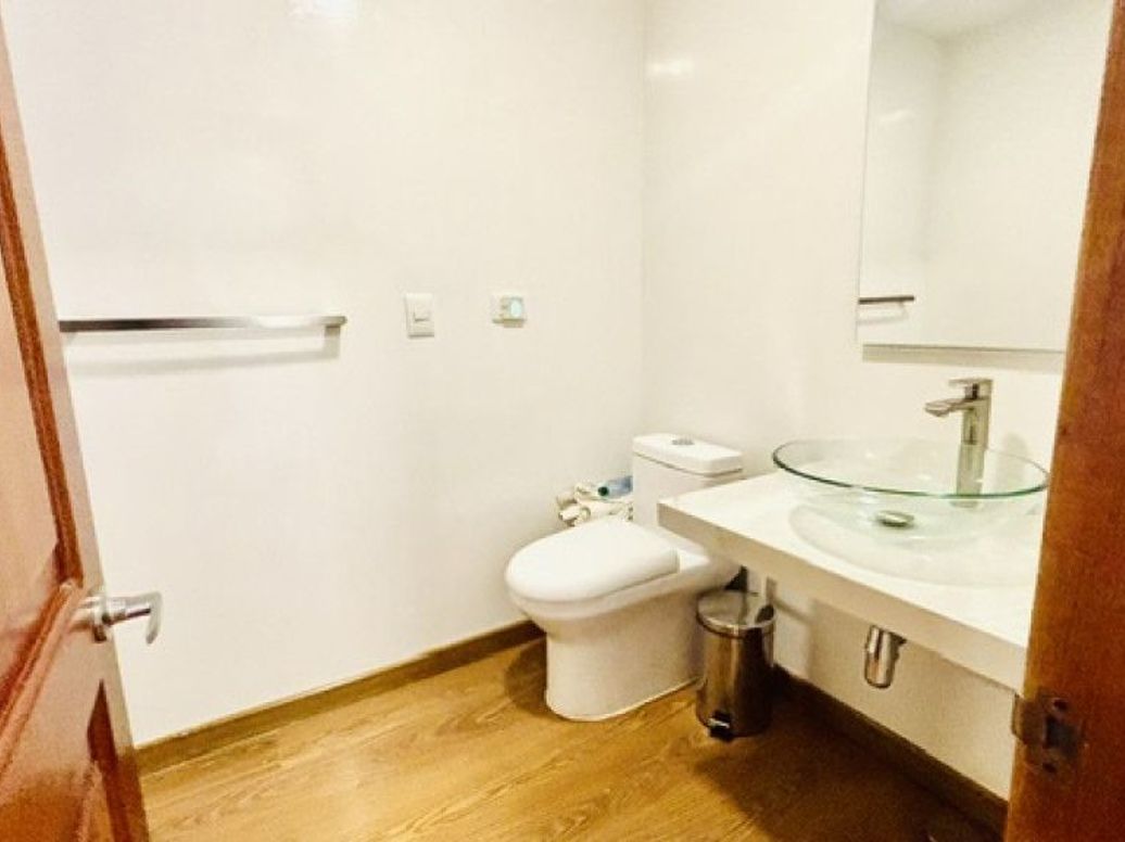 Apartamento de 3 alcobas en venta en Los Rosales, Bogotá, 127 m² · foto 12 de 20