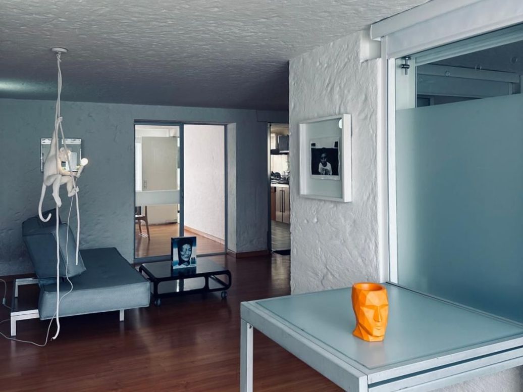 Casa de 5 alcobas en venta en Santa Barbara Central, Bogotá, 256 m² · foto 5 de 8