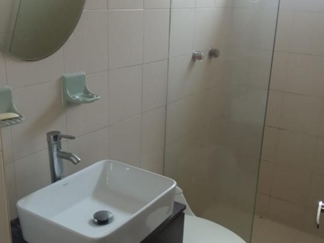 Casa de 5 alcobas en venta en Caobos Salazar, Bogotá, 240 m² · foto 5 de 12