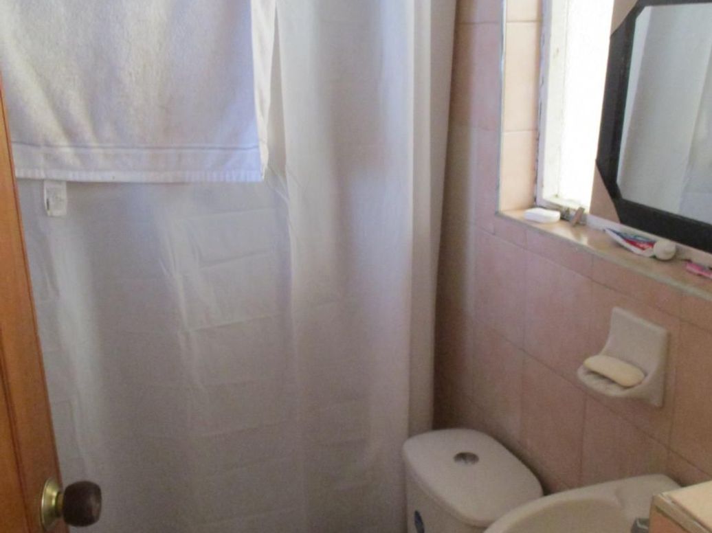 Casa de 7 alcobas en venta en Las Flores, Bogotá, 380 m² · foto 7 de 20