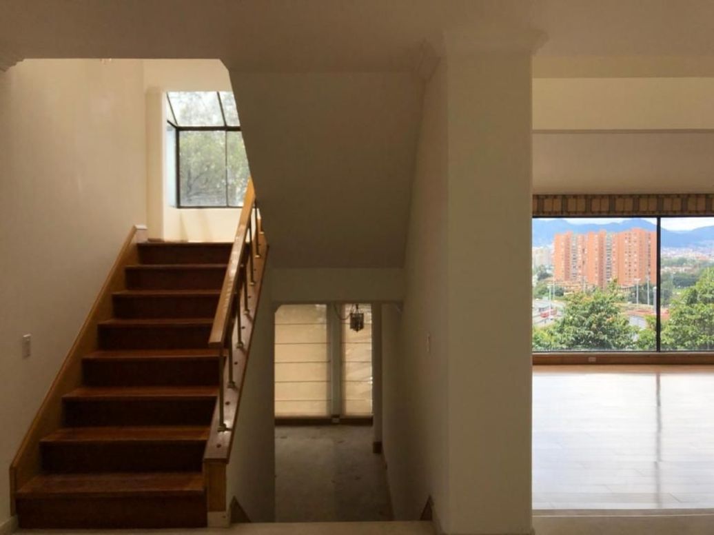 Apartamento de 4 alcobas en venta en Niza Suba, Bogotá, 481 m² · foto 13 de 20