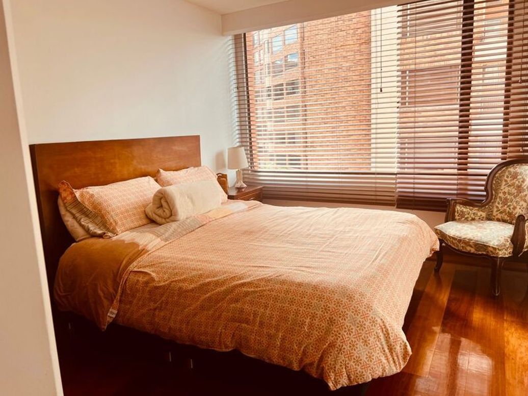 Apartamento de 3 alcobas en venta en Pelodo Del Contry, Bogotá, 157 m² · foto 6 de 8