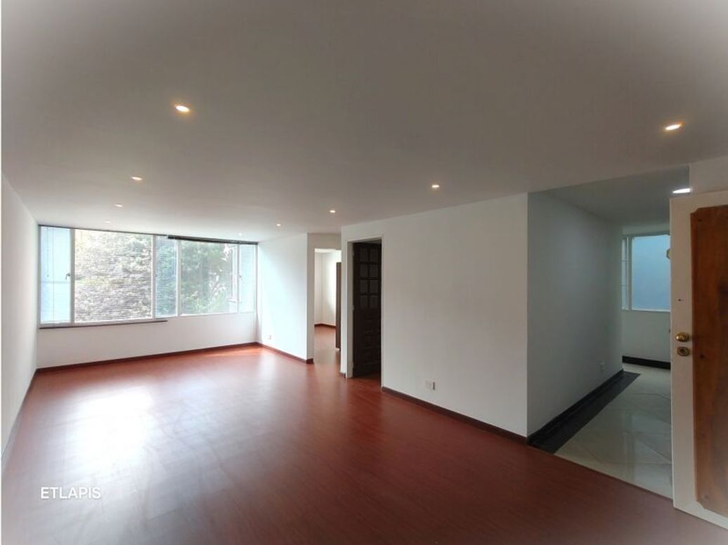 Apartamento de 3 alcobas en venta en Bellavista, Bogotá, 131 m² · foto 3 de 20