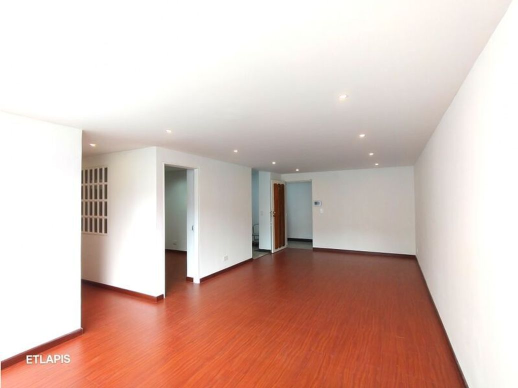 Apartamento de 3 alcobas en venta en Bellavista, Bogotá, 131 m² · foto 10 de 20
