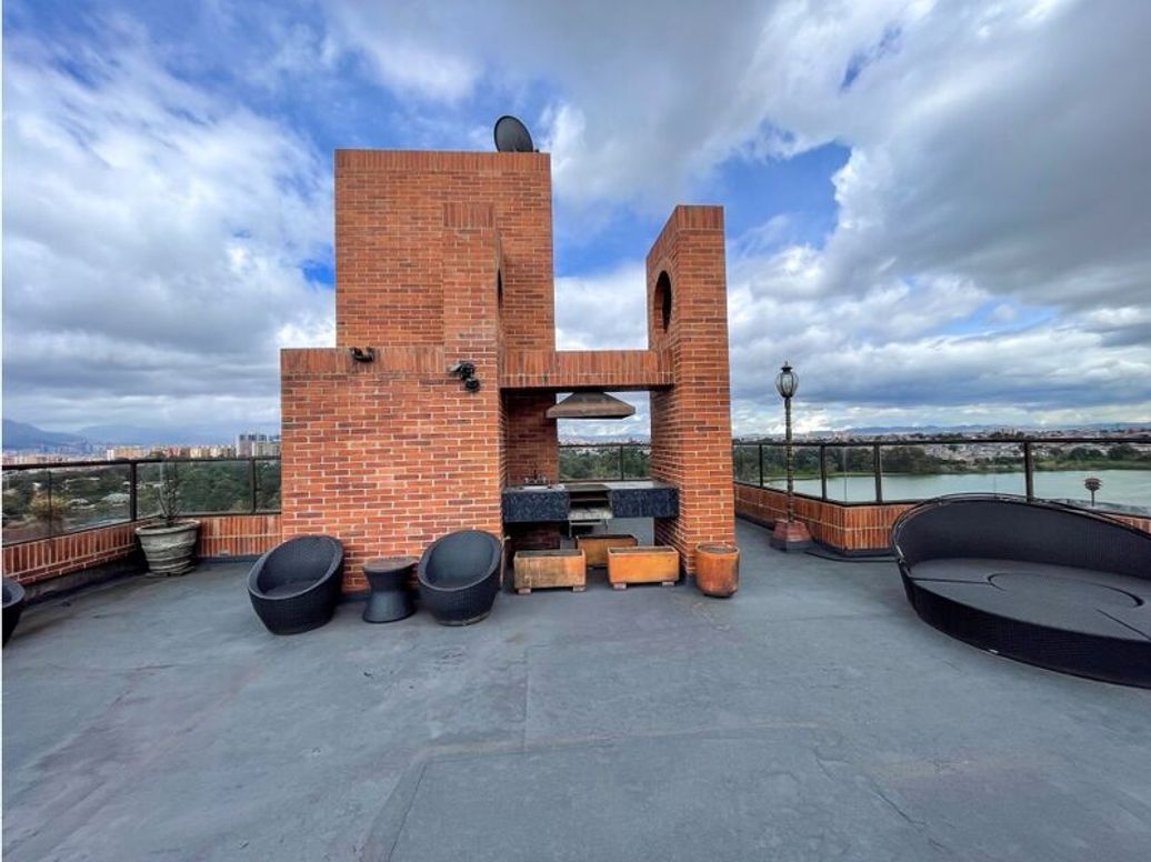 Apartamento de 4 alcobas en venta en Club De Los Lagartos, Bogotá, 781 m² · foto 7 de 20
