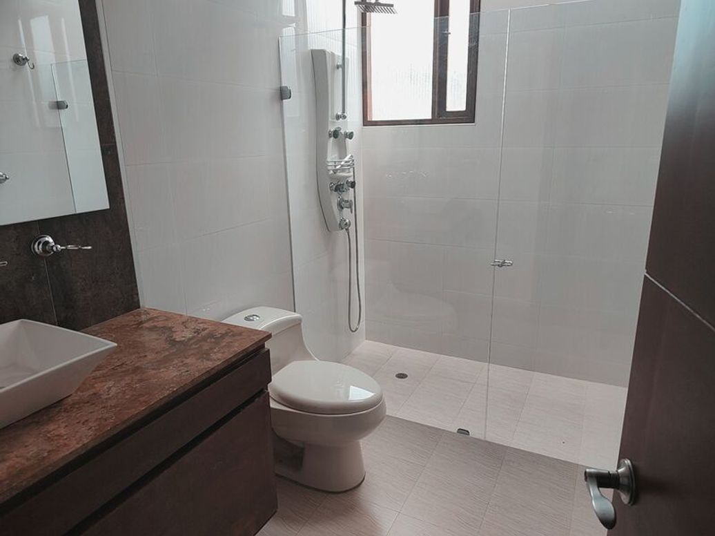Casa de 4 alcobas en venta en San José De Bavaria, Bogotá, 400 m² · foto 20 de 20